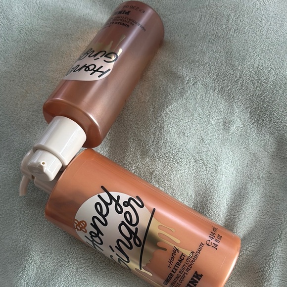 PINK Victoria's Secret Honey Ginger Lotion & Oil Set - Picture 10 of 13